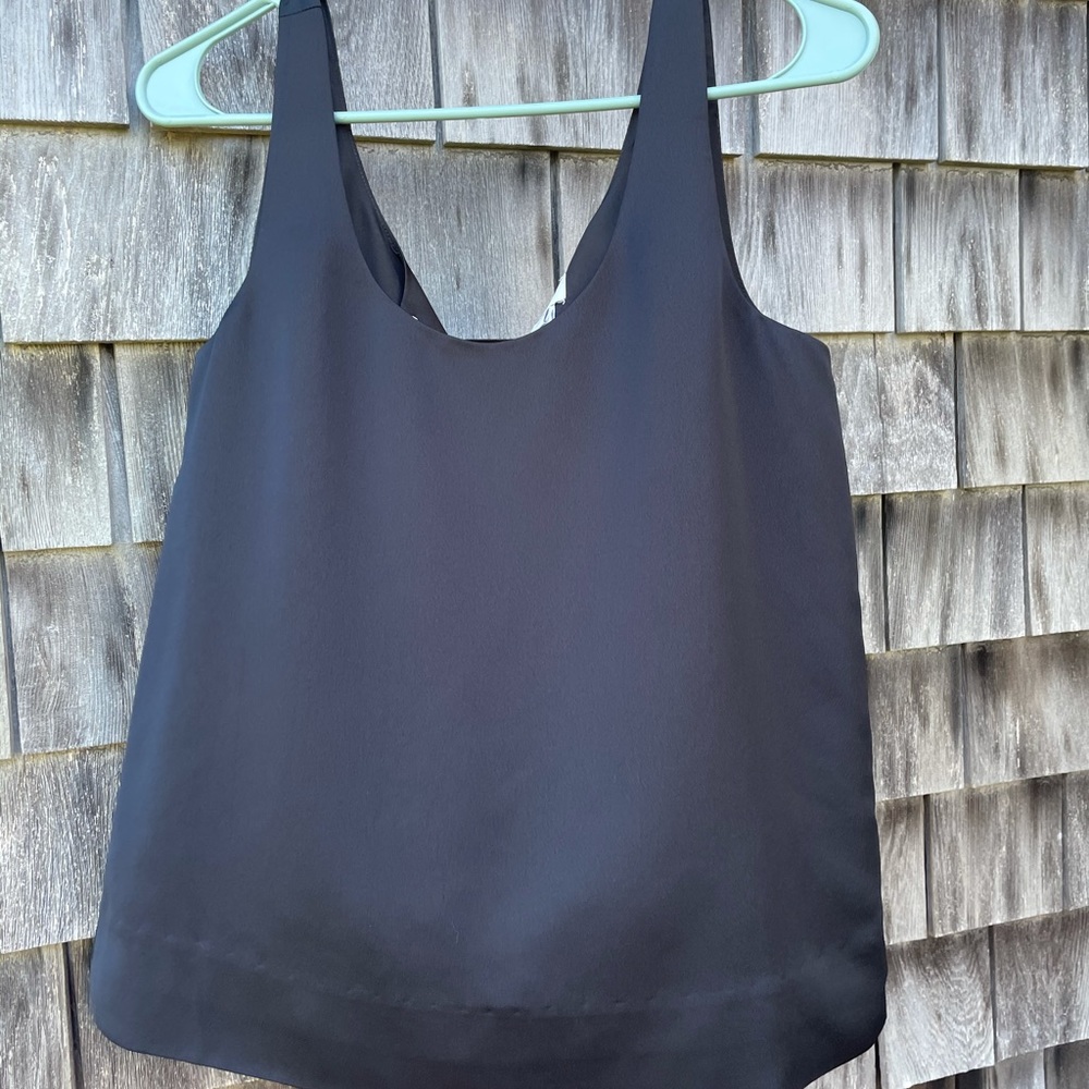 Women’s back J Crew tank